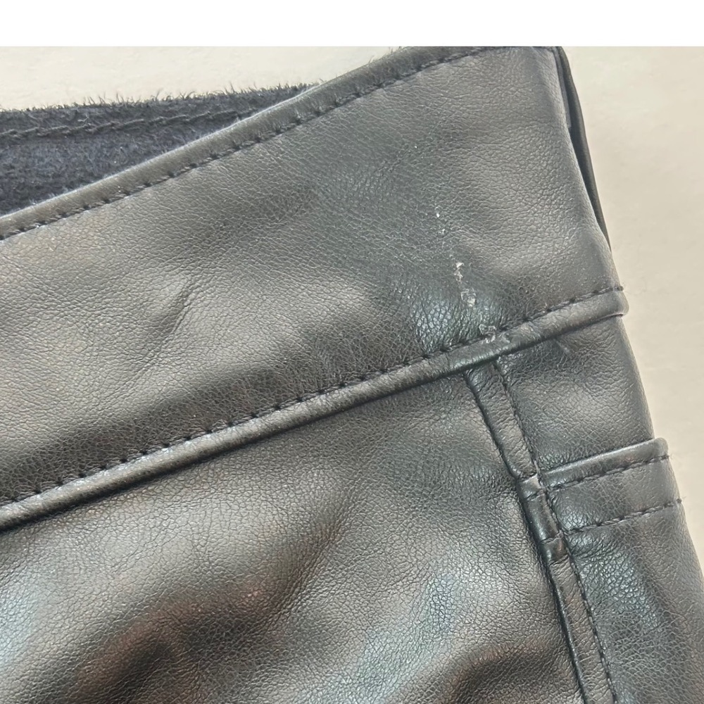 Gap High Rise Universal Vegan Faux Leather Leggings Black Size 28 Regular - Picture 6 of 10